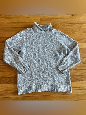 L.L. Bean Marled Light Gray Turtleneck Sweater